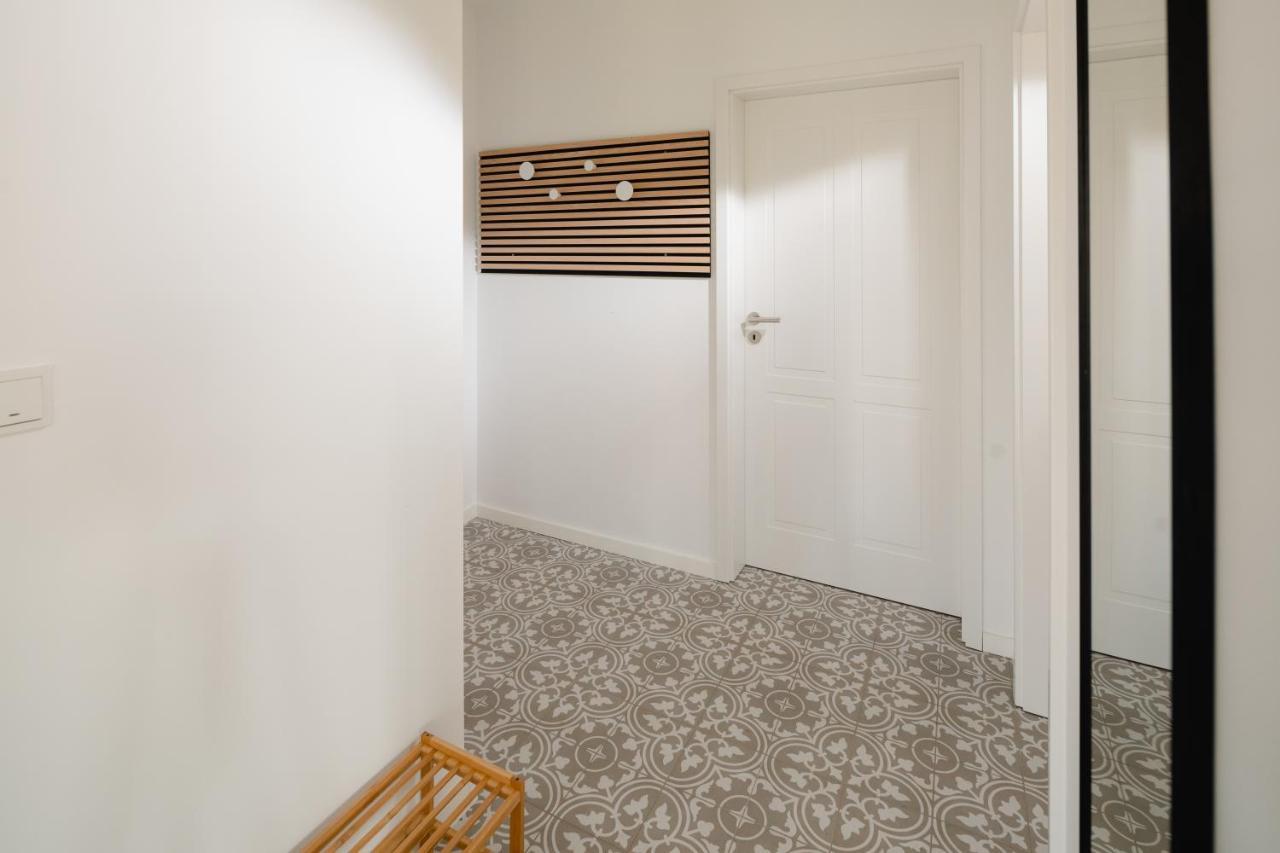 Kuesten Suite Sued - Seitliche Wasserlage, Terrasse, 70Qm Greetsiel Exteriör bild